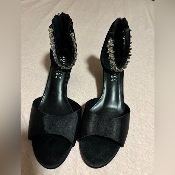 WOMEN'S JOURNEE COLLECTION CONNOR SPECIAL OCCASION SHOES - Picture 4 of 4